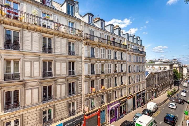 Cosy 2-bedroom In Montmartre Appartamento Parigi