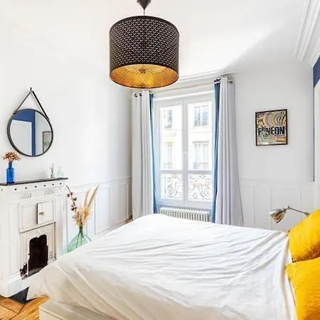 Apartment Cosy 2-bedroom In Montmartre *