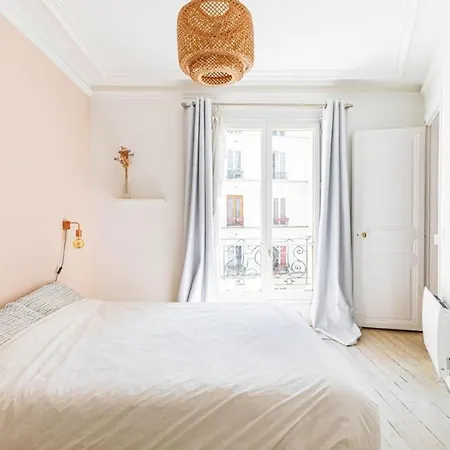 Apartment Cosy 2-bedroom In Montmartre *